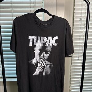Black Tupac Graphic T-Shirt